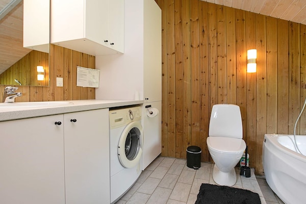 Foto van Villa met 2 slaapkamers en privésauna - Vakantiehuis in Væggerløse - Indoor