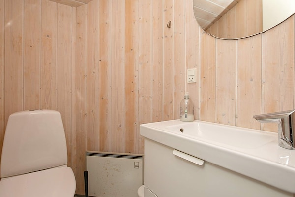 Foto van Villa met 2 slaapkamers en privésauna - Vakantiehuis in Væggerløse - Indoor