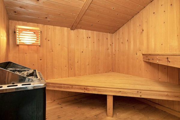 Foto van Villa met 2 slaapkamers en privésauna - Vakantiehuis in Væggerløse - Sauna