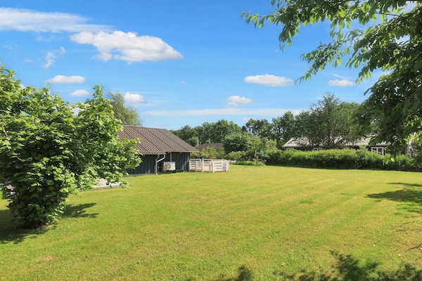 Foto van Villa met 2 slaapkamers en privésauna - Vakantiehuis in Væggerløse - View