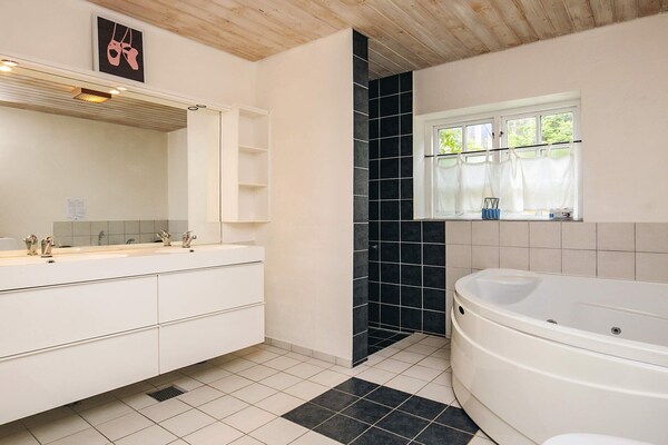 Foto van 16 persoons vakantie huis in Væggerløse - Vakantiehuis in Væggerløse - Indoor