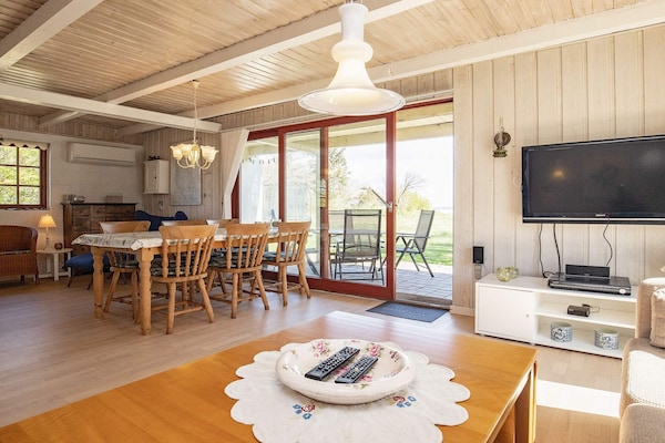 Foto van 6 persoons vakantie huis in Thyholm - Vakantiehuis in Thyholm - Indoor