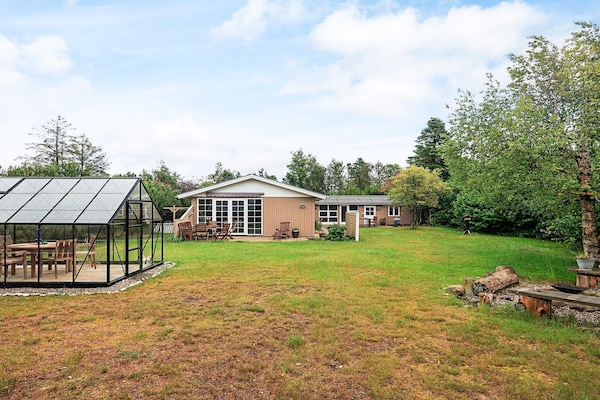 Foto van Lichte huisje bij de Lagune-By Traum - Vakantiehuis in Hals - View