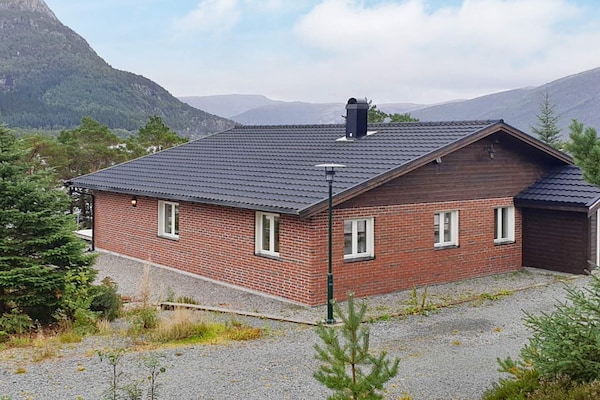 Foto van 7 persoons vakantie huis in Svelgen - Vakantiehuis in Svelgen - Outdoor
