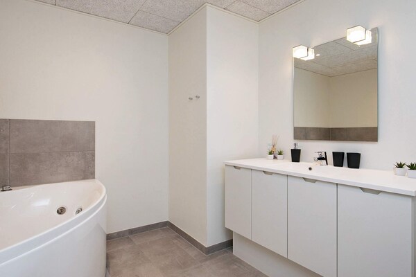 Foto van 8 persoons vakantie huis in Ringkøbing - Vakantiehuis in Ringkøbing - Indoor