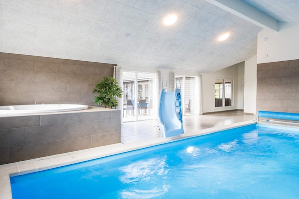 Foto van 26 persoons vakantie huis in Nørre Nebel - Vakantiehuis in Nørre Nebel - Pool