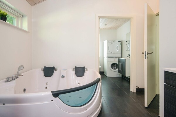 Foto van 10 persoons vakantie huis in Ebeltoft - Vakantiehuis in Ebeltoft - Spa