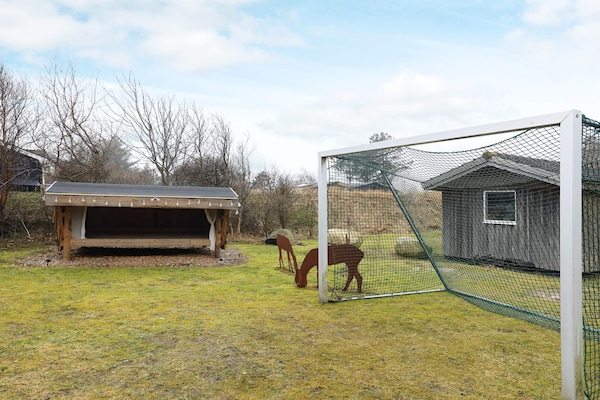 Foto van 7 persoons vakantie huis in Blokhus - Vakantiehuis in Blokhus - View