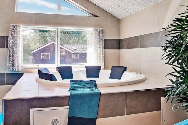 Foto van 18 persoons vakantie huis in Væggerløse - Vakantiehuis in Væggerløse - Spa