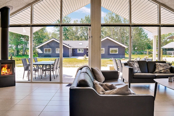Foto van 18 persoons vakantie huis in Væggerløse - Vakantiehuis in Væggerløse - Indoor