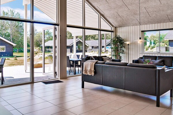 Foto van 18 persoons vakantie huis in Væggerløse - Vakantiehuis in Væggerløse - Indoor