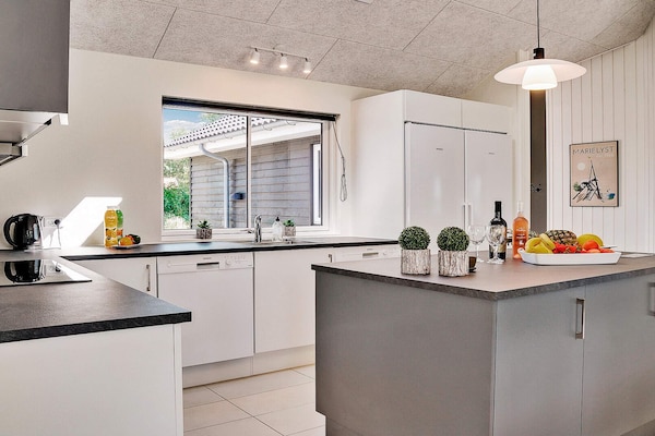 Foto van 18 persoons vakantie huis in Væggerløse - Vakantiehuis in Væggerløse - Indoor