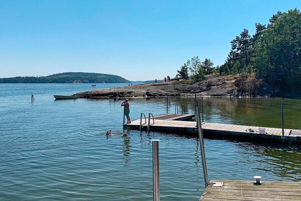 Foto van Vakantiehuis aan zee bij Gullmarsfjord - Vakantiehuis in BRASTAD - View