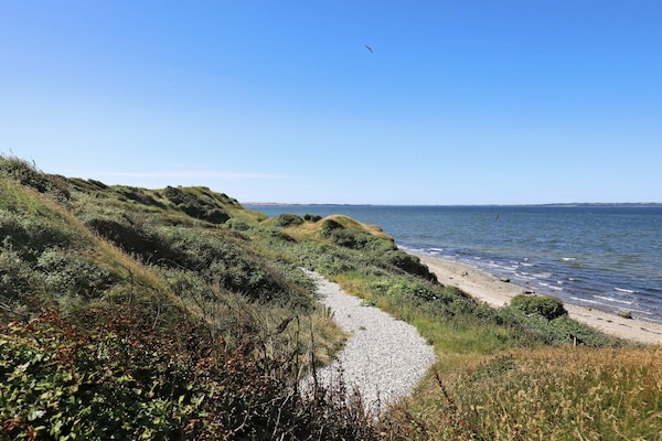 Foto van Charmant huisje vlakbij het bos in Farsø - Vakantiehuis in Farsø - View