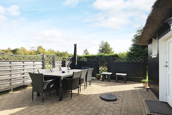 Foto van Charmant huisje vlakbij het bos in Farsø - Vakantiehuis in Farsø - Outdoor