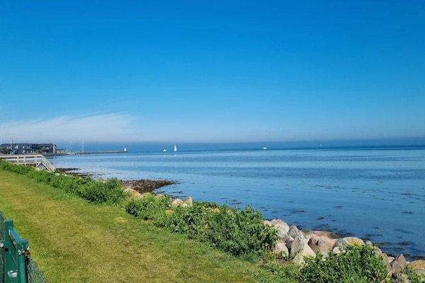Foto van Rustig vakantiehuisje-By Traum - Vakantiehuis in Bogense - WaterView