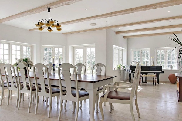 Foto van 22 persoons vakantie huis in Storvorde - Vakantiehuis in Storvorde - Indoor