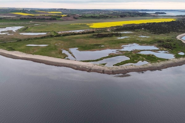 Foto van Gezellige Kusthut Rustplaats-By Traum - Vakantiehuis in Hurup Thy - WaterView