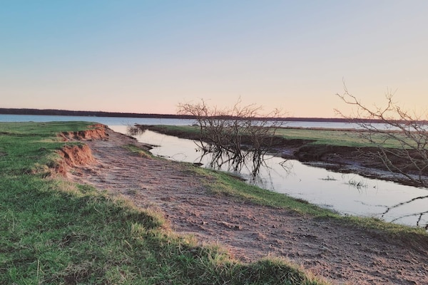 Foto van Gezellige Blokhut Toevluchtsoord-By Traum - Vakantiehuis in Oksbøl - WaterView
