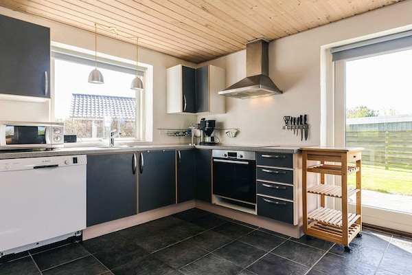 Foto van 6 persoons vakantie huis in Karrebæksminde - Vakantiehuis in Karrebæksminde - Indoor