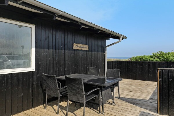 Foto van Kustsereniteit bij Nr. Lyngby-By Traum - Vakantiehuis in Løkken - WaterView