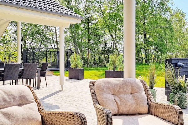 Foto van 14 persoons vakantie huis in Væggerløse - Vakantiehuis in Væggerløse - Outdoor