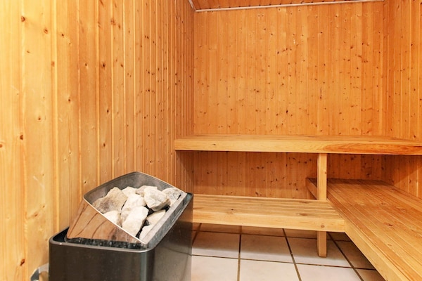 Foto van 12 persoons vakantie huis in Væggerløse - Vakantiehuis in Væggerløse - Sauna