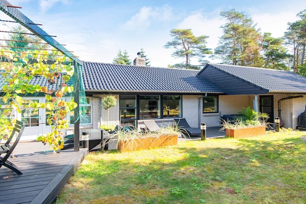 Foto van Rustig strandverblijf-By Traum - Vakantiehuis in Hemmet - View