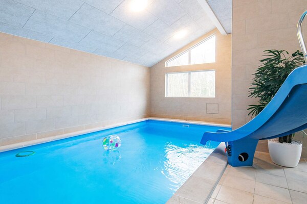 Foto van 18 persoons vakantie huis in Fjerritslev - Vakantiehuis in Fjerritslev - Pool