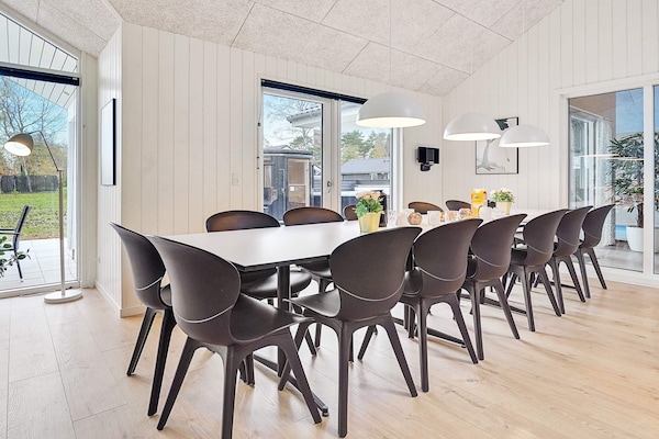 Foto van 14 persoons vakantie huis in Væggerløse - Vakantiehuis in Væggerløse - Indoor
