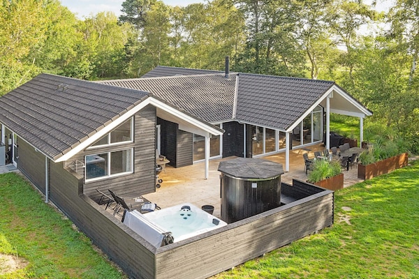 Foto van 14 persoons vakantie huis in Væggerløse - Vakantiehuis in Væggerløse - Outdoor