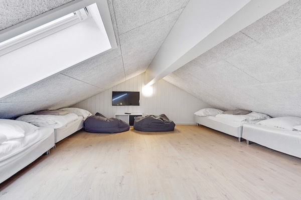 Foto van 14 persoons vakantie huis in Væggerløse - Vakantiehuis in Væggerløse - Indoor