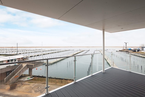 Foto van Villa aan de boulevard met uitzicht op het meer - Vakantiehuis in Wendtorf - WaterView