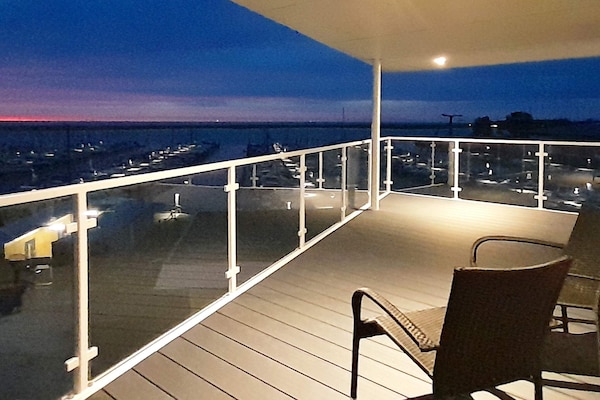 Foto van Luxe vakantie direct aan de Oostzee - Vakantiehuis in Wendtorf - WaterView
