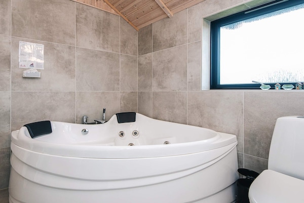Foto van Ruim vakantiehuis in Fanø met sauna - Vakantiehuis in Fanø - Spa