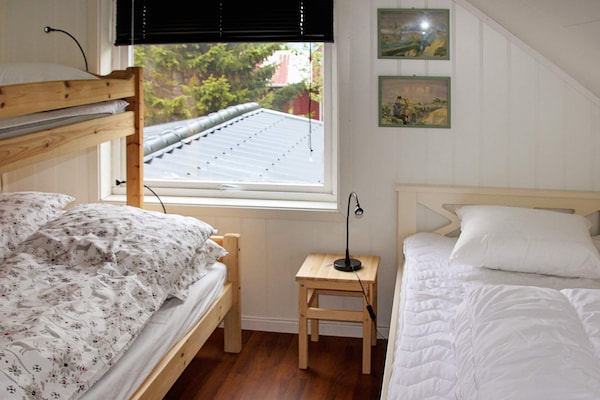Foto van 9 persoons vakantie huis in Lyngseidet - Vakantiehuis in Lyngseidet - Indoor
