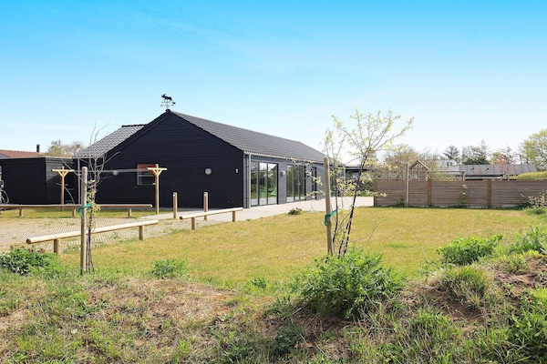 Foto van 14 persoons vakantie huis in Hadsund - Vakantiehuis in Hadsund - Outdoor