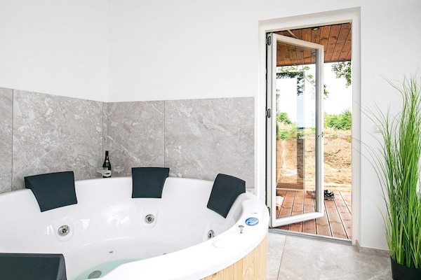Foto van 12 persoons vakantie huis in Millinge - Vakantiehuis in Millinge - Spa