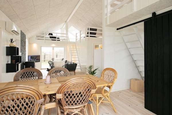 Foto van 6 persoons vakantie huis in Løkken - Vakantiehuis in Løkken - Indoor