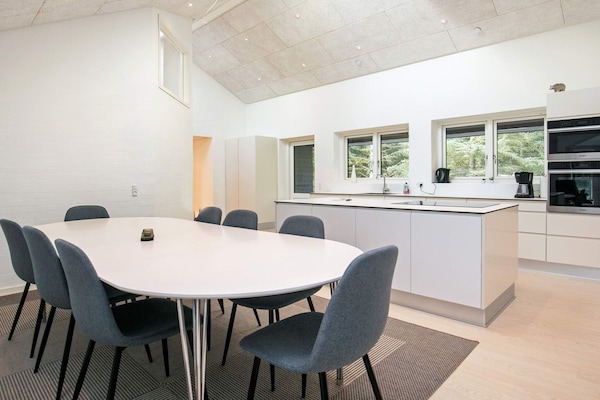 Foto van 14 persoons vakantie huis in Løkken - Vakantiehuis in Løkken - Indoor