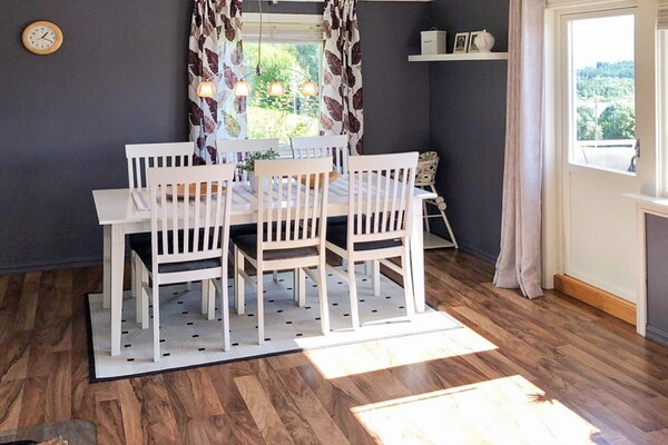 Foto van 6 persoons vakantie huis in AVERØY - Vakantiehuis in Averøy - Indoor