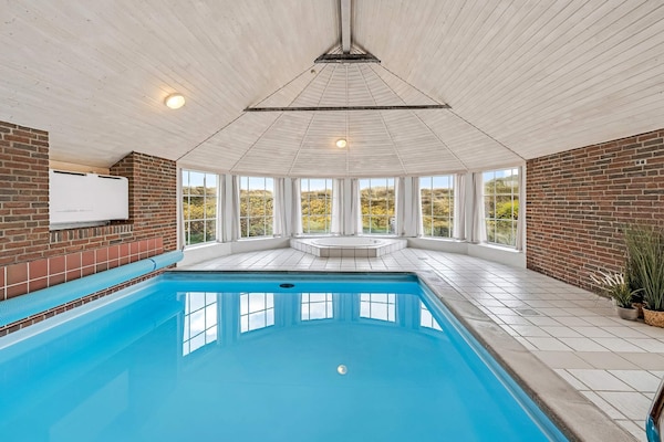 Foto van 10 persoons vakantie huis in Ringkøbing - Vakantiehuis in Ringkøbing - Pool