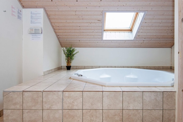 Foto van 12 persoons vakantie huis in Ebeltoft - Vakantiehuis in Ebeltoft - Spa