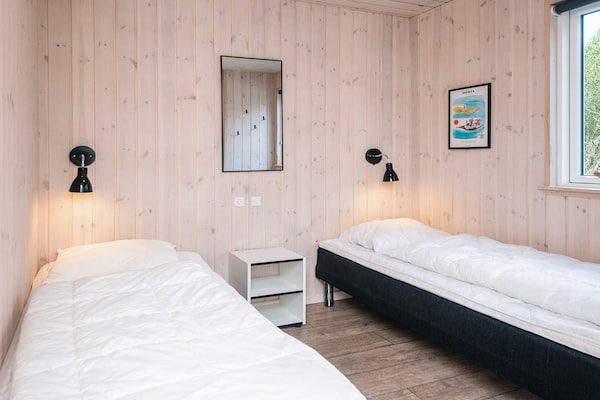 Foto van Luxe retraite in Blavand -- By Traum Ferienwohnungen - Indoor