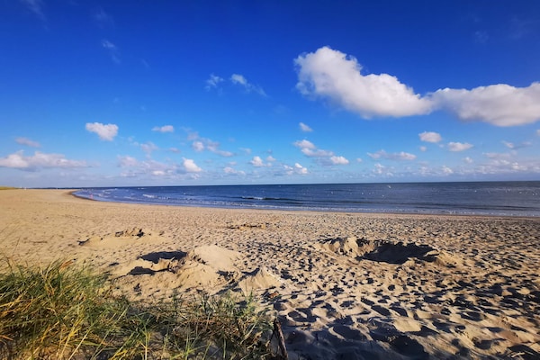 Foto van Luxe retraite in Blavand -- By Traum Ferienwohnungen - WaterView