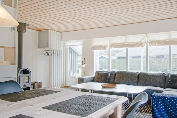 Foto van Toevluchtsoord aan het strand met dennenbomen - Vakantiehuis in Nexø - Indoor