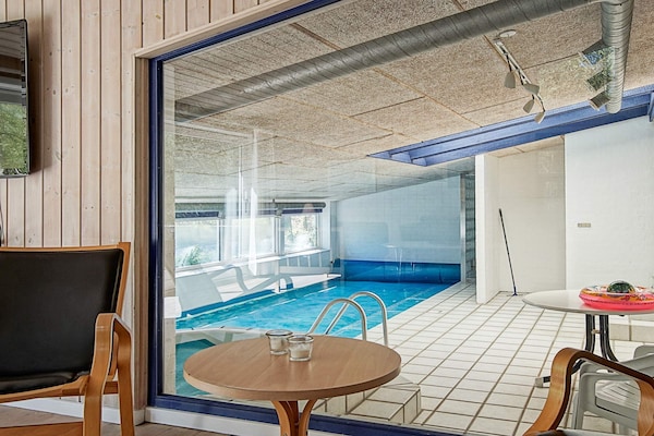 Foto van Kustparadijs met Zwembad -- By Traum Ferienwohnungen - Indoor