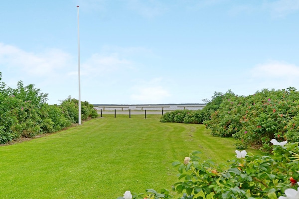 Foto van De charme van de kust in Bork Havn - Vakantiehuis in Hemmet - View