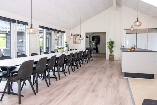 Foto van Luxe retraite aan zee -- By Traum Ferienwohnungen - Vakantiehuis in Sydals - Indoor