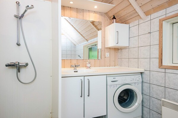 Foto van Milieuvriendelijk toevluchtsoord met spa - Vakantiehuis in Blåvand - Indoor